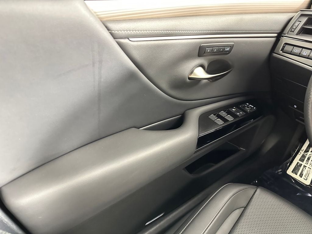 2023 Lexus ES 350 F Sport
