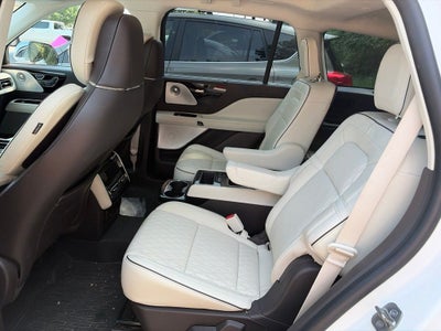 2022 Lincoln Aviator Black Label