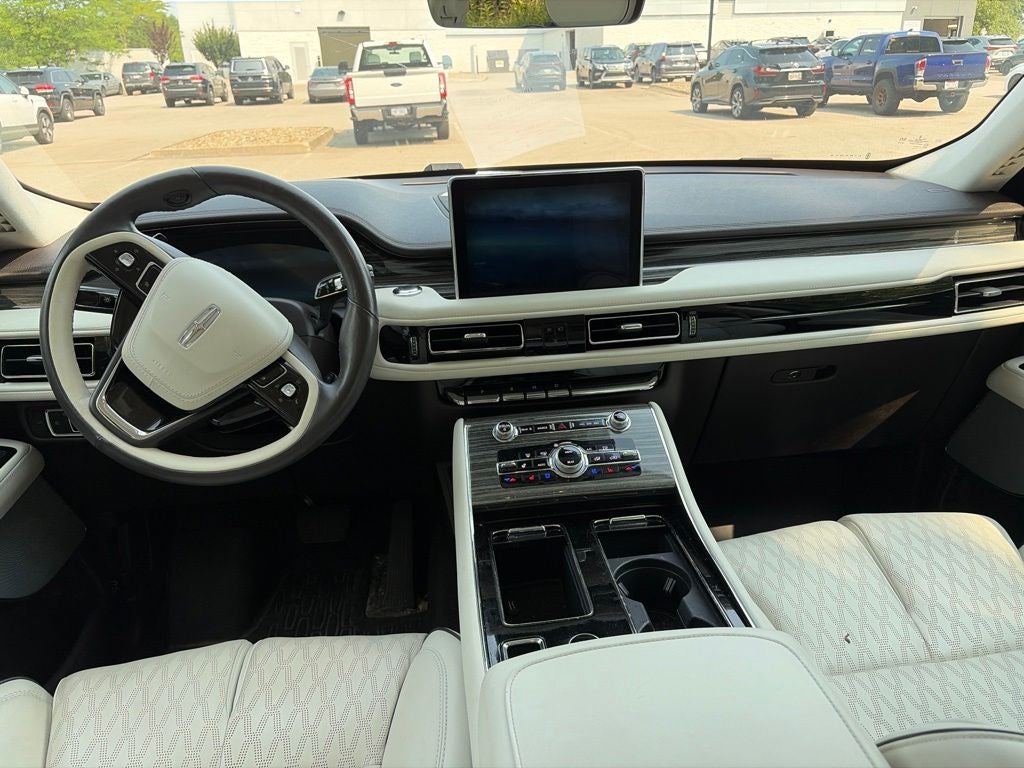 2022 Lincoln Aviator Black Label