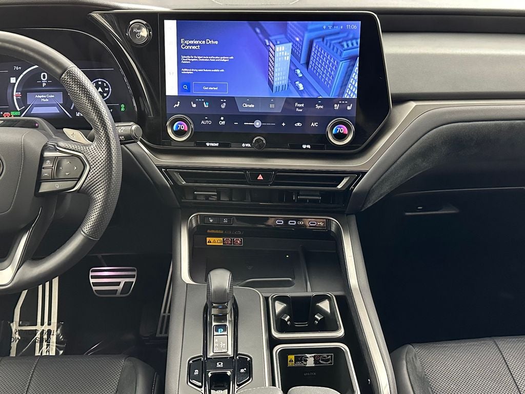2024 Lexus TX Hybrid 500h - Photo 26
