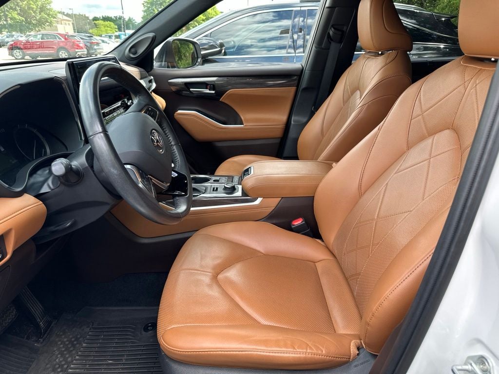 2020 Toyota Highlander Platinum