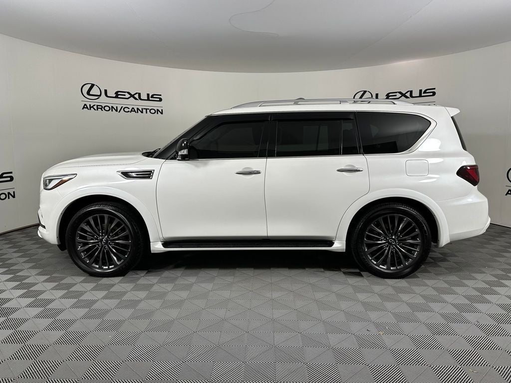 2023 INFINITI QX80 Premium Select