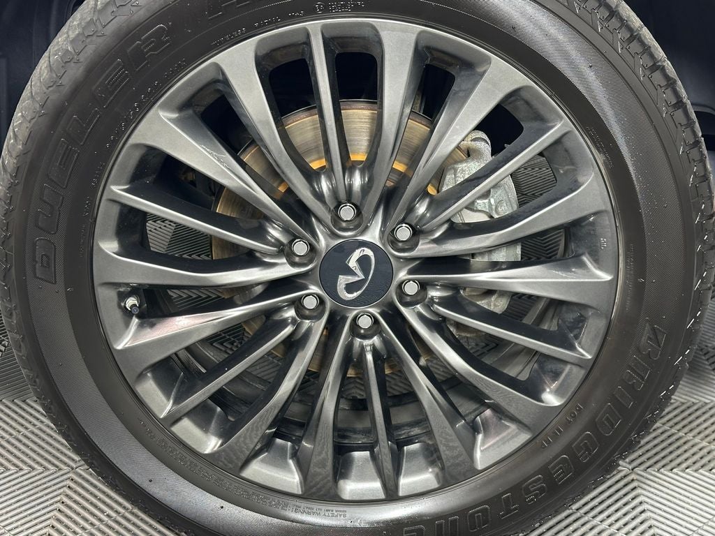 2023 INFINITI QX80 Premium Select