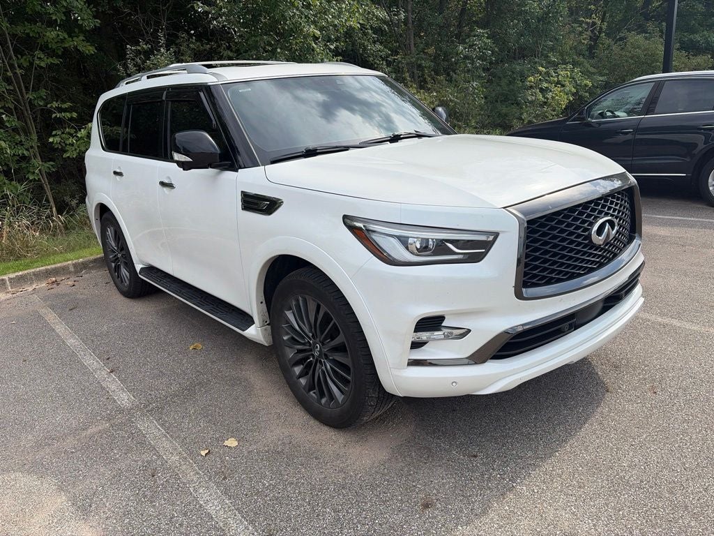 2023 INFINITI QX80 Premium Select