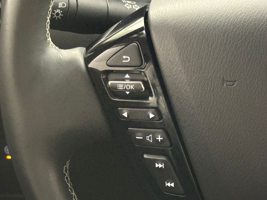 2023 INFINITI QX80 Premium Select