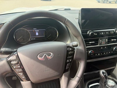 2023 INFINITI QX80 Premium Select