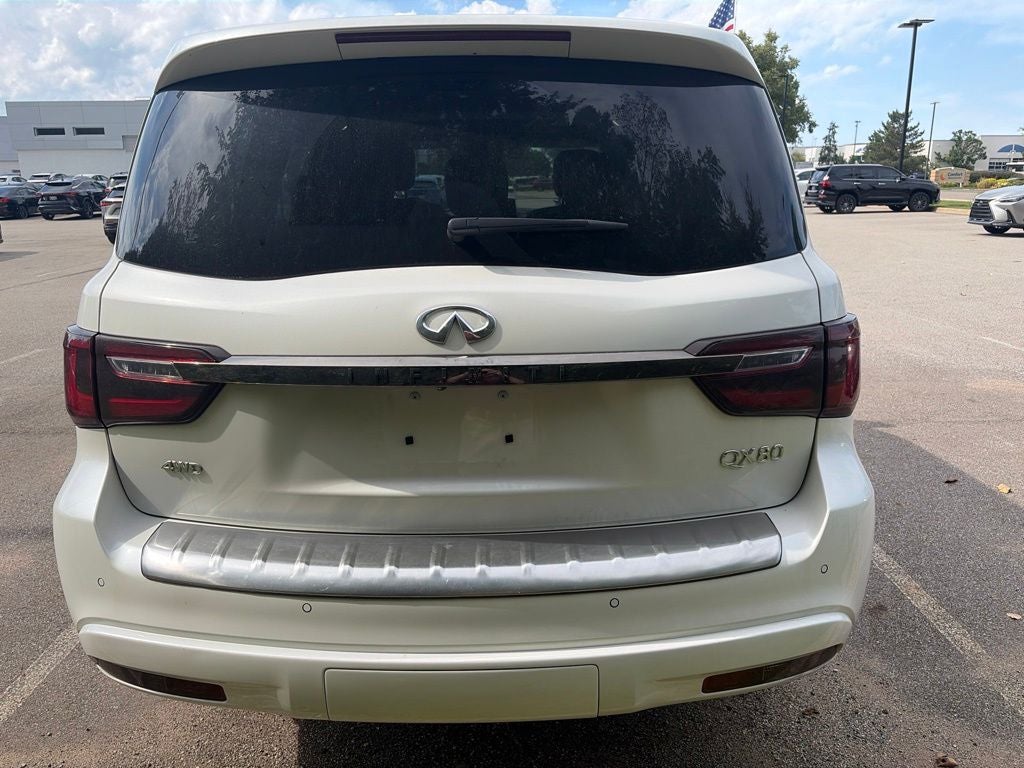 2023 INFINITI QX80 Premium Select