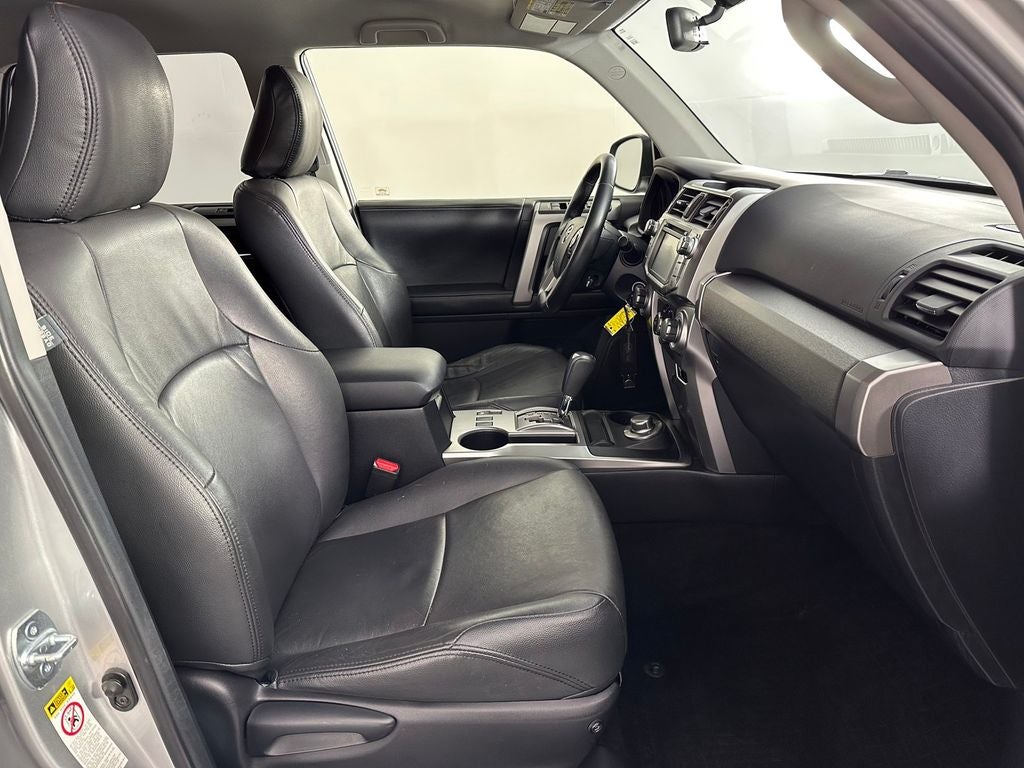 2014 Toyota 4Runner SR5