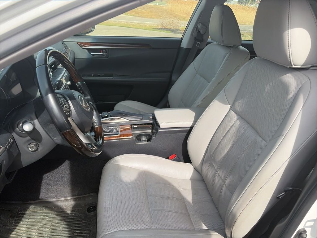 2017 Lexus ES 350 Luxury