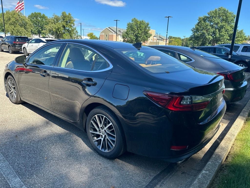 2016 Lexus ES 350