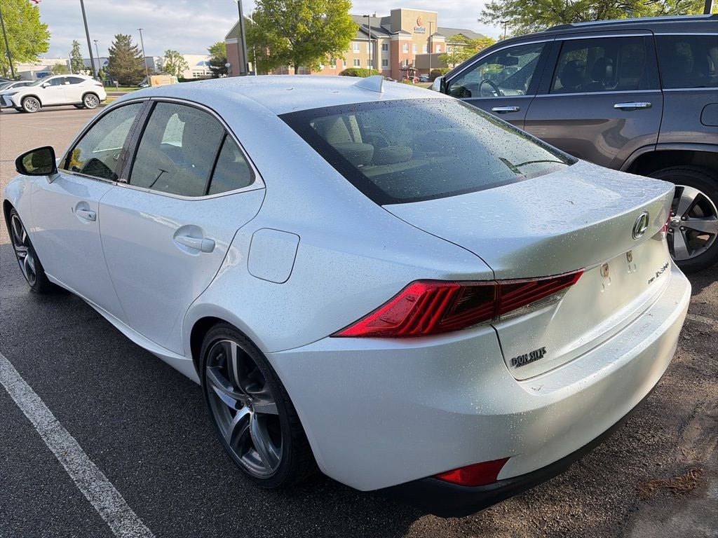 2019 Lexus IS 300 Premium