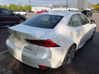 2019 Lexus IS 300 Premium