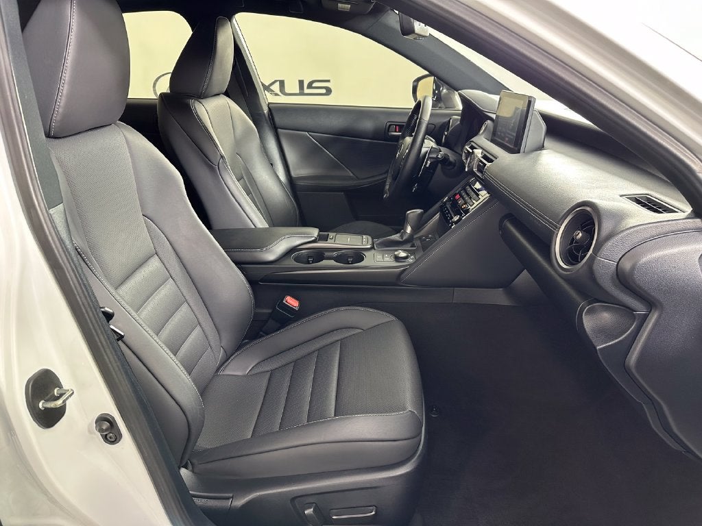 2021 Lexus IS 350 F SPORT