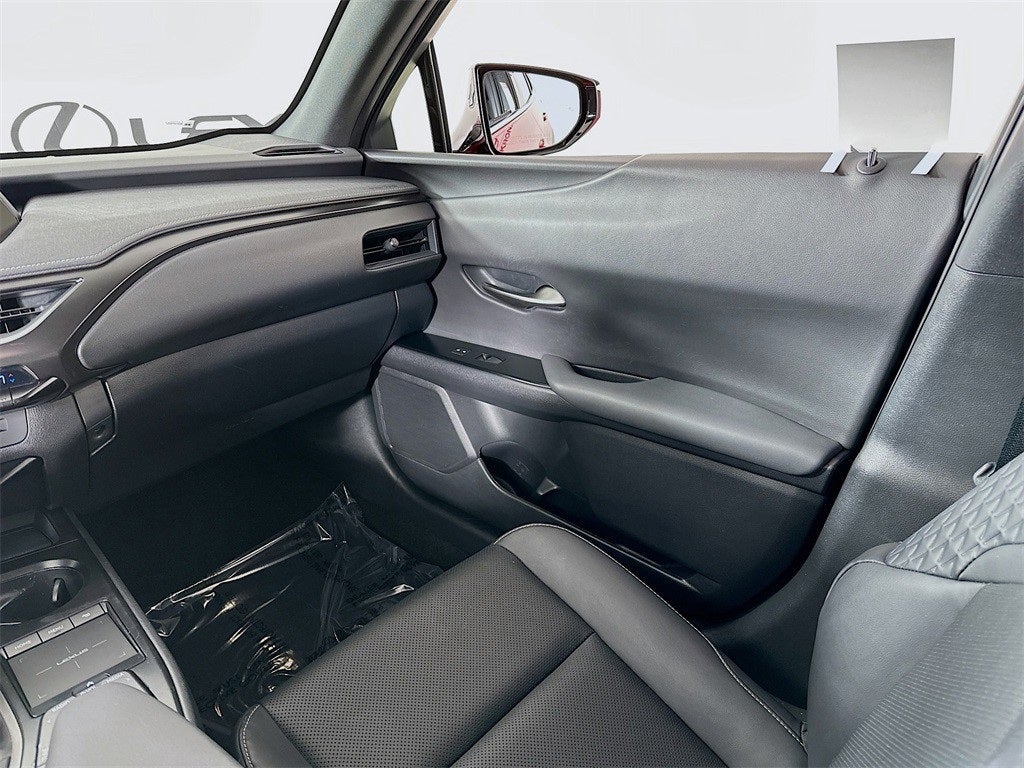 2020 Lexus UX 200 Base