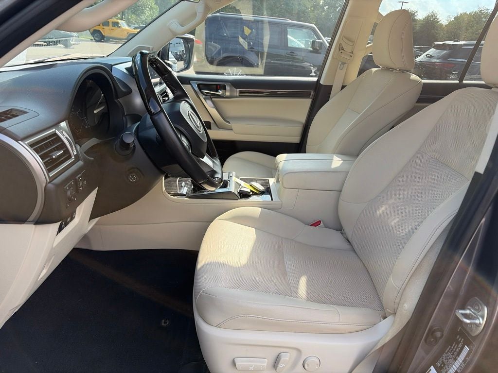 2023 Lexus GX 460