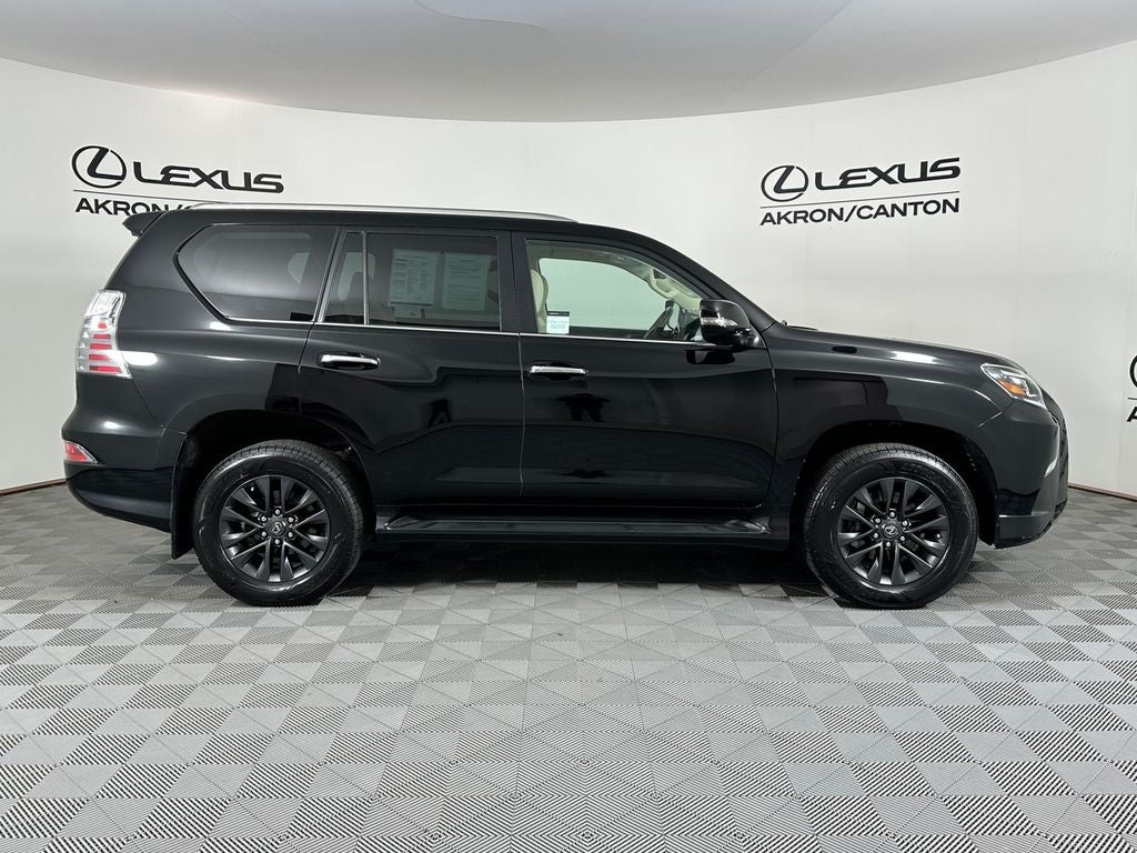 2023 Lexus GX 460 Premium Plus