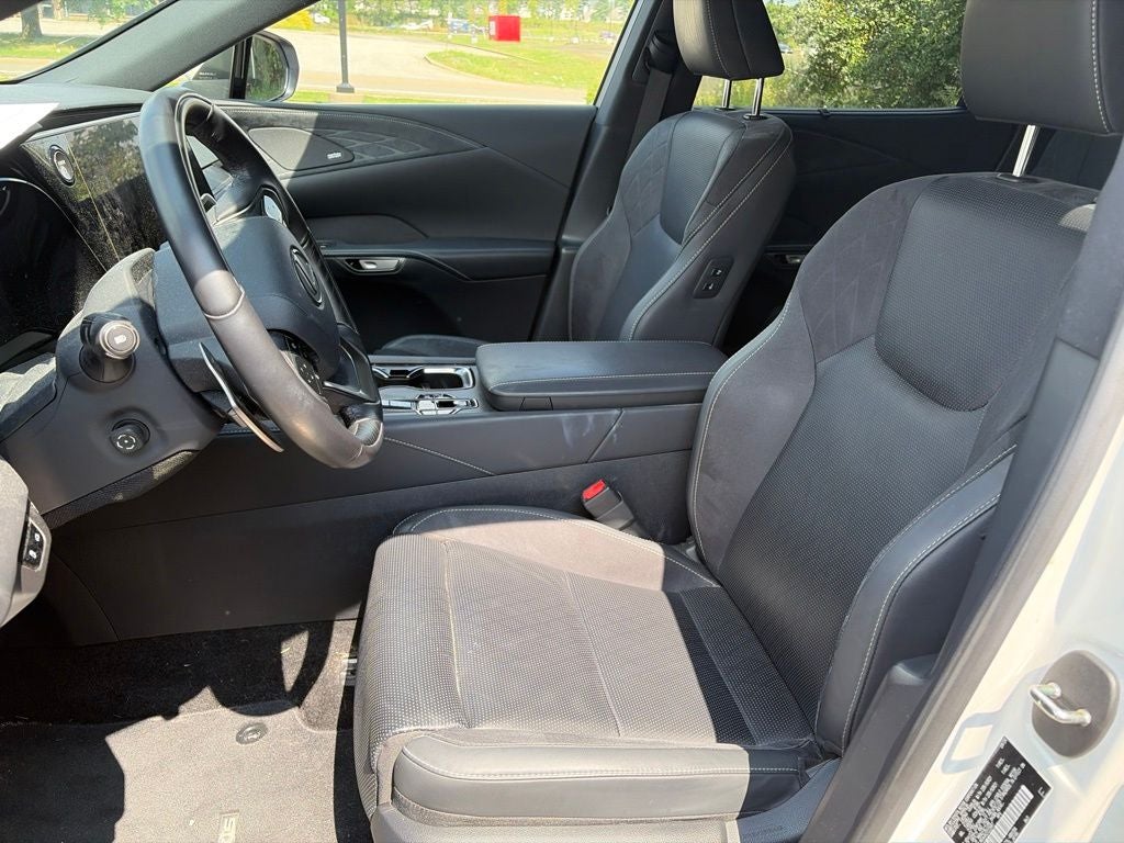 2024 Lexus RX 450h+ Luxury