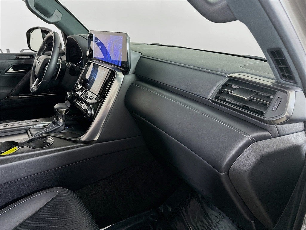 2024 Lexus LX 600 Luxury