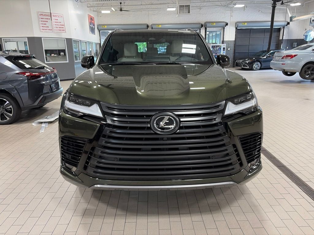 2025 Lexus LX 600 Luxury