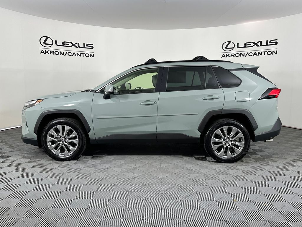 2023 Toyota RAV4 XLE Premium