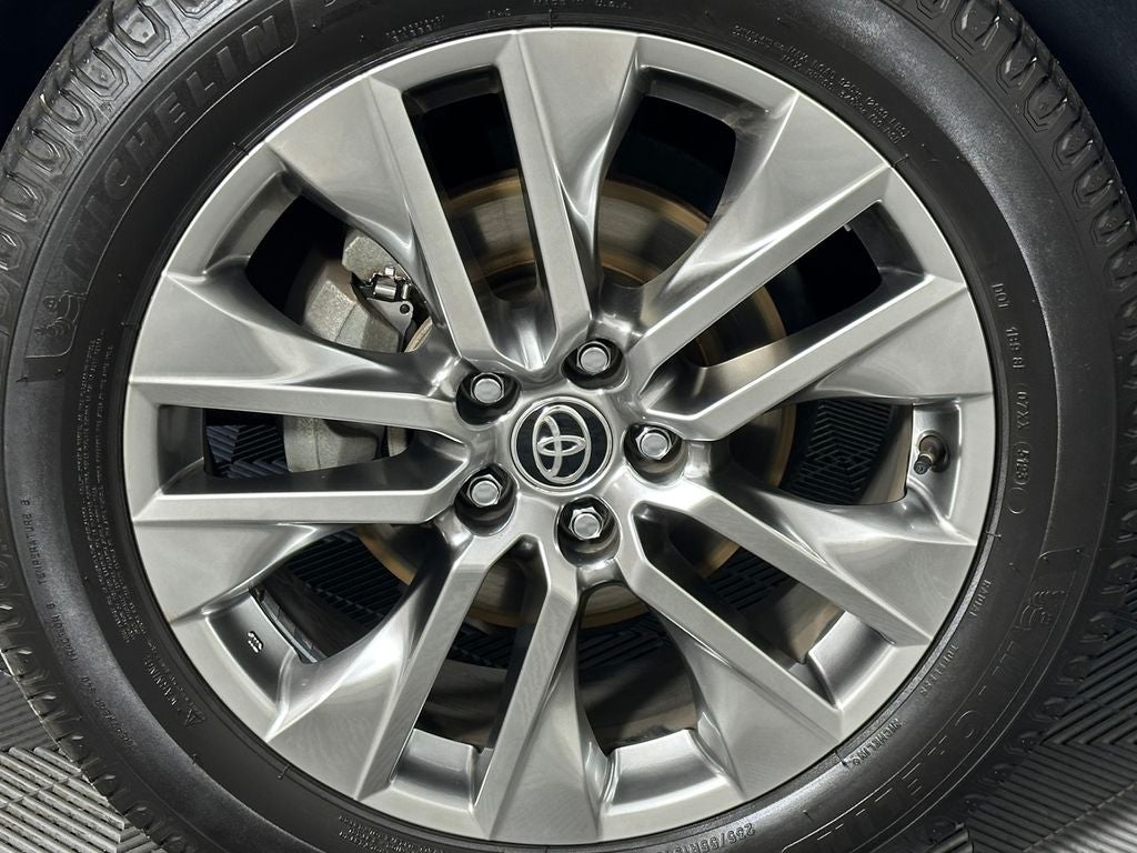 2020 Toyota RAV4 Limited