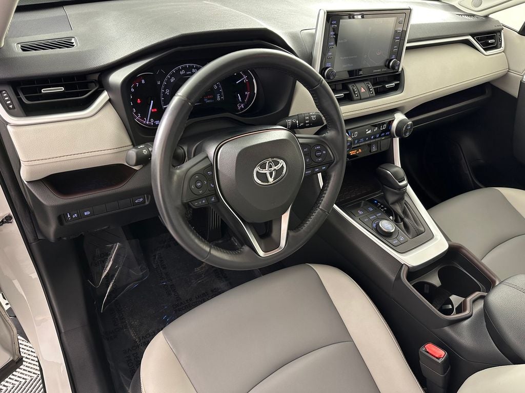 2020 Toyota RAV4 Limited