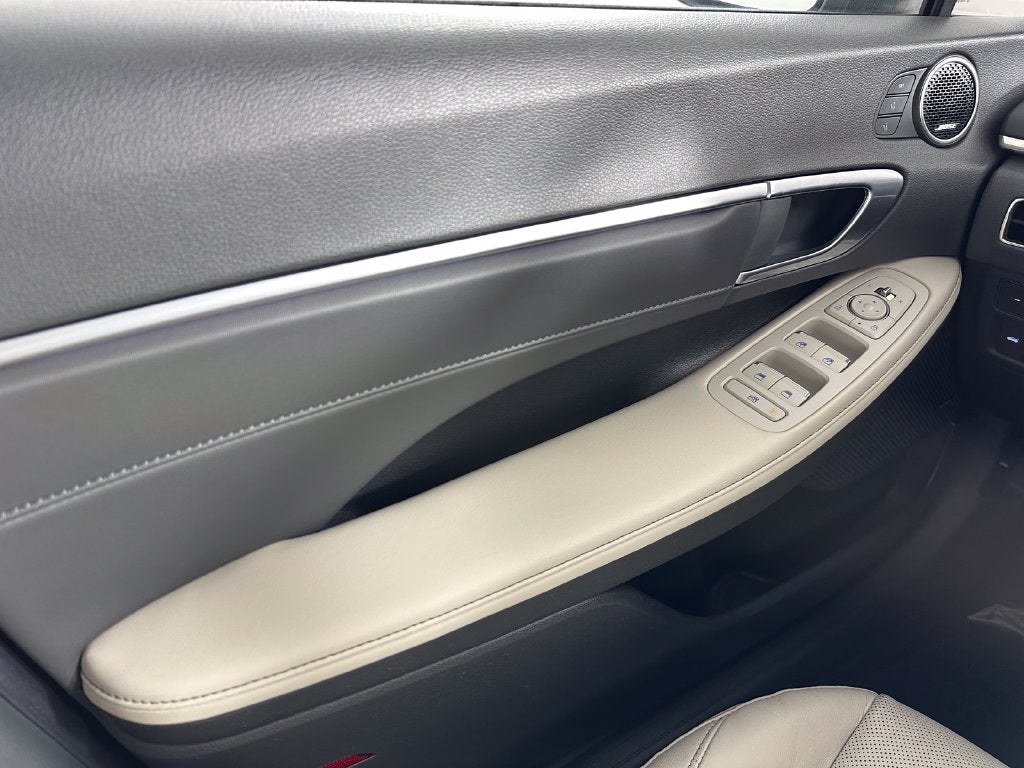 2022 Hyundai Sonata Hybrid Limited