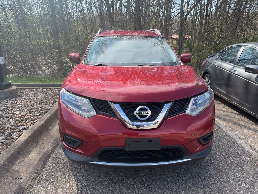 2016 Nissan Rogue SV