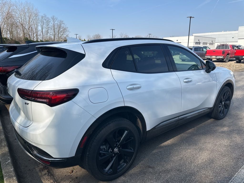 2022 Buick Envision Essence