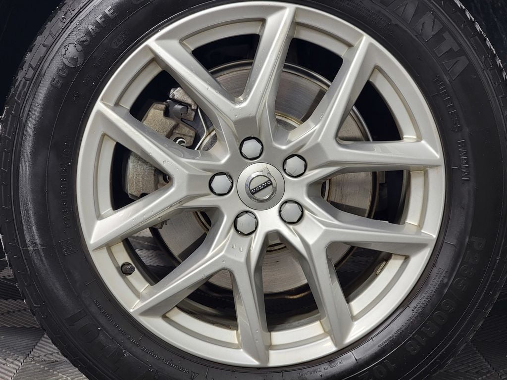 2019 Volvo XC60 T5 Momentum