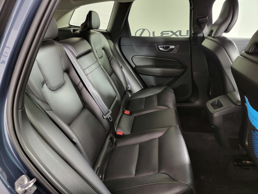 2019 Volvo XC60 T5 Momentum