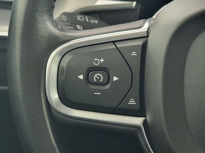 2019 Volvo XC60 T5 Momentum