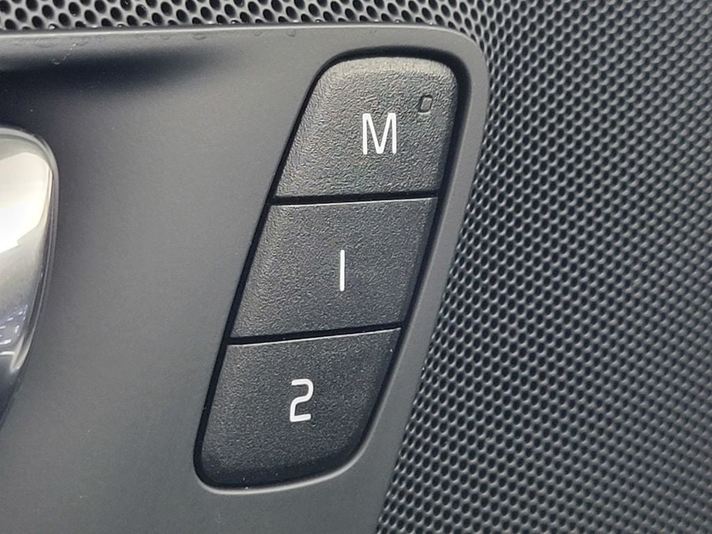 2019 Volvo XC60 T5 Momentum