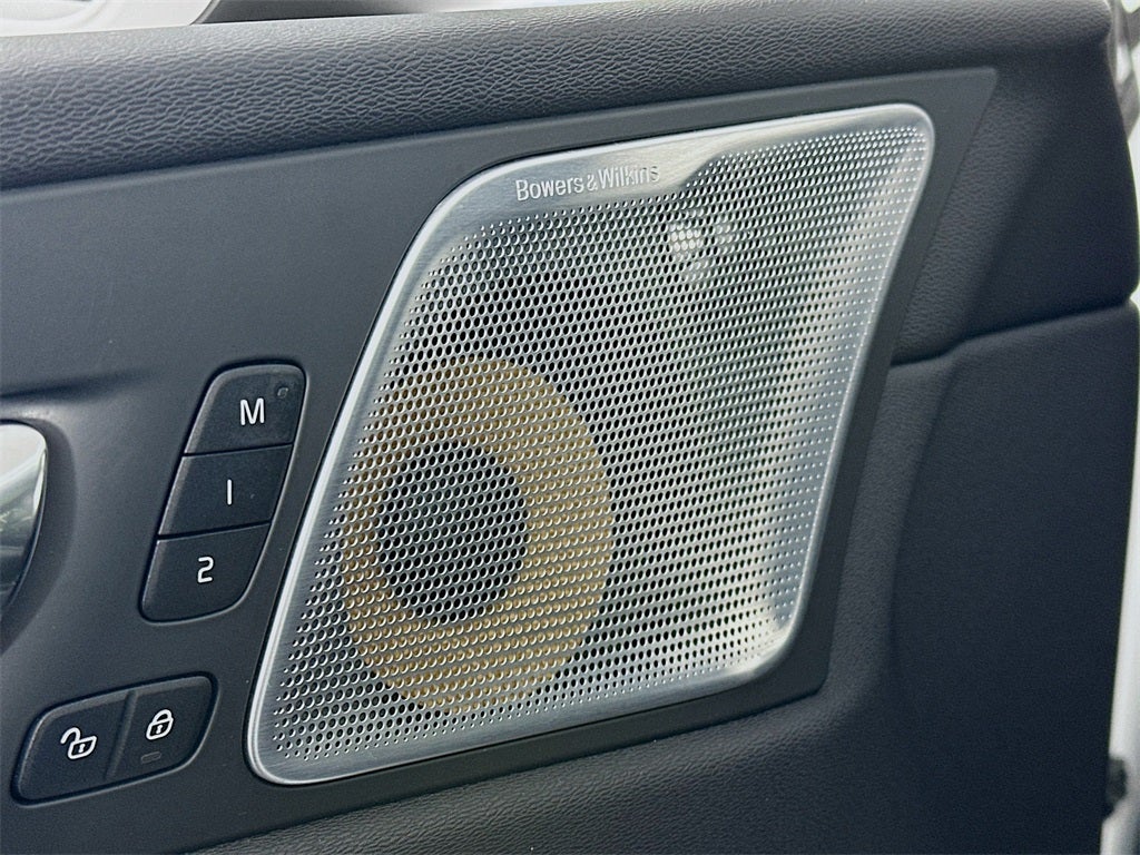 2019 Volvo XC60 T6 R-Design