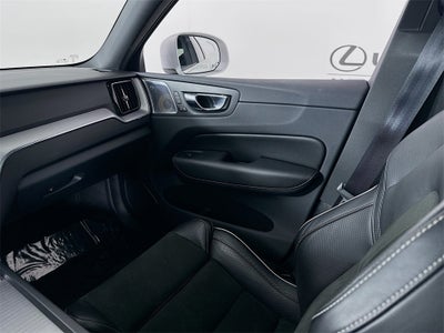 2019 Volvo XC60 T6 R-Design