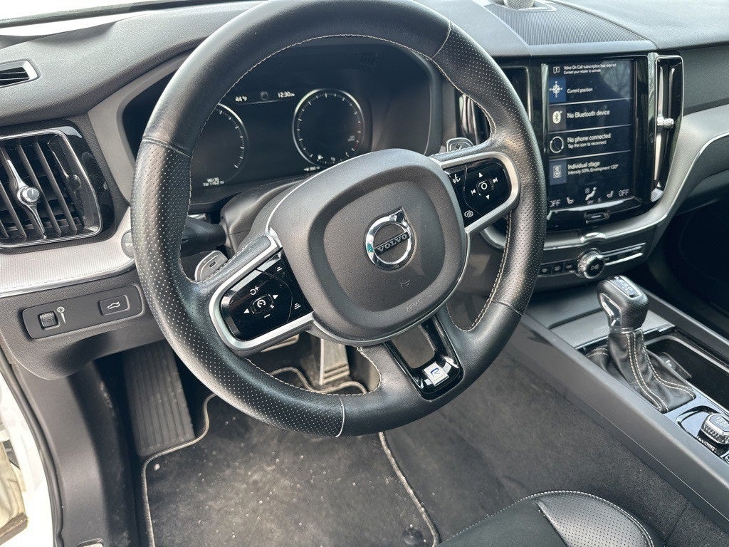 2019 Volvo XC60 T6 R-Design