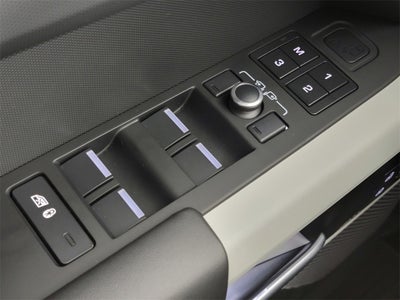 2022 Land Rover Defender 110 X-Dynamic HSE