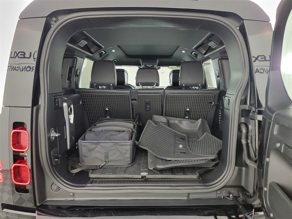 2022 Land Rover Defender 110 X-Dynamic HSE