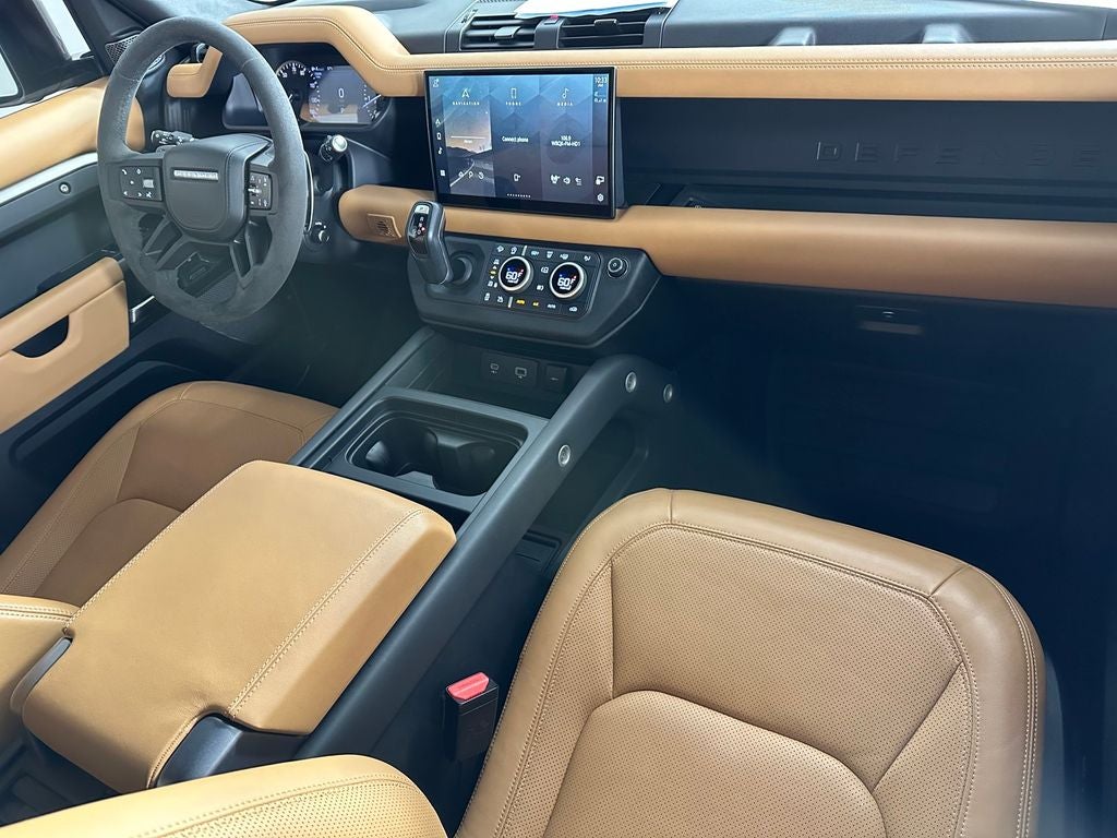2023 Land Rover Defender 90 Carpathian Edition