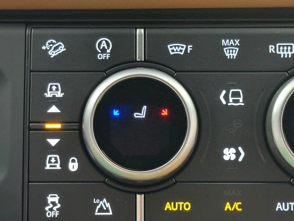 2023 Land Rover Defender 90 Carpathian Edition