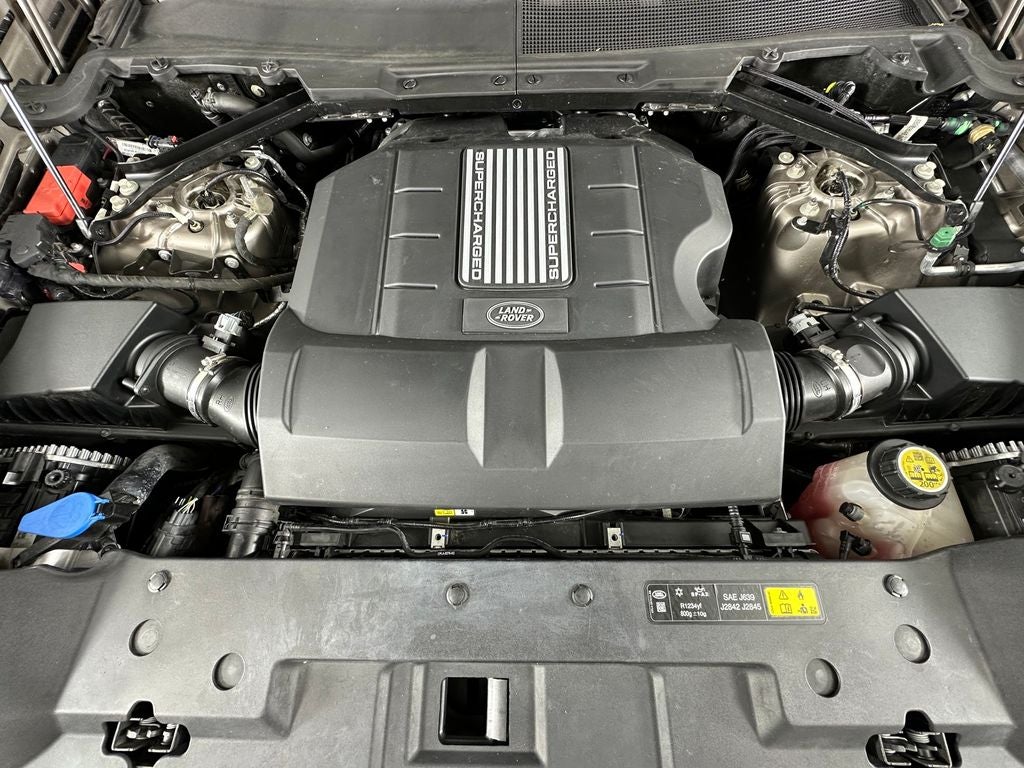 2023 Land Rover Defender 90 Carpathian Edition