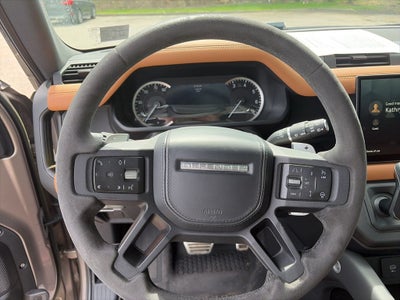 2023 Land Rover Defender 90 V8