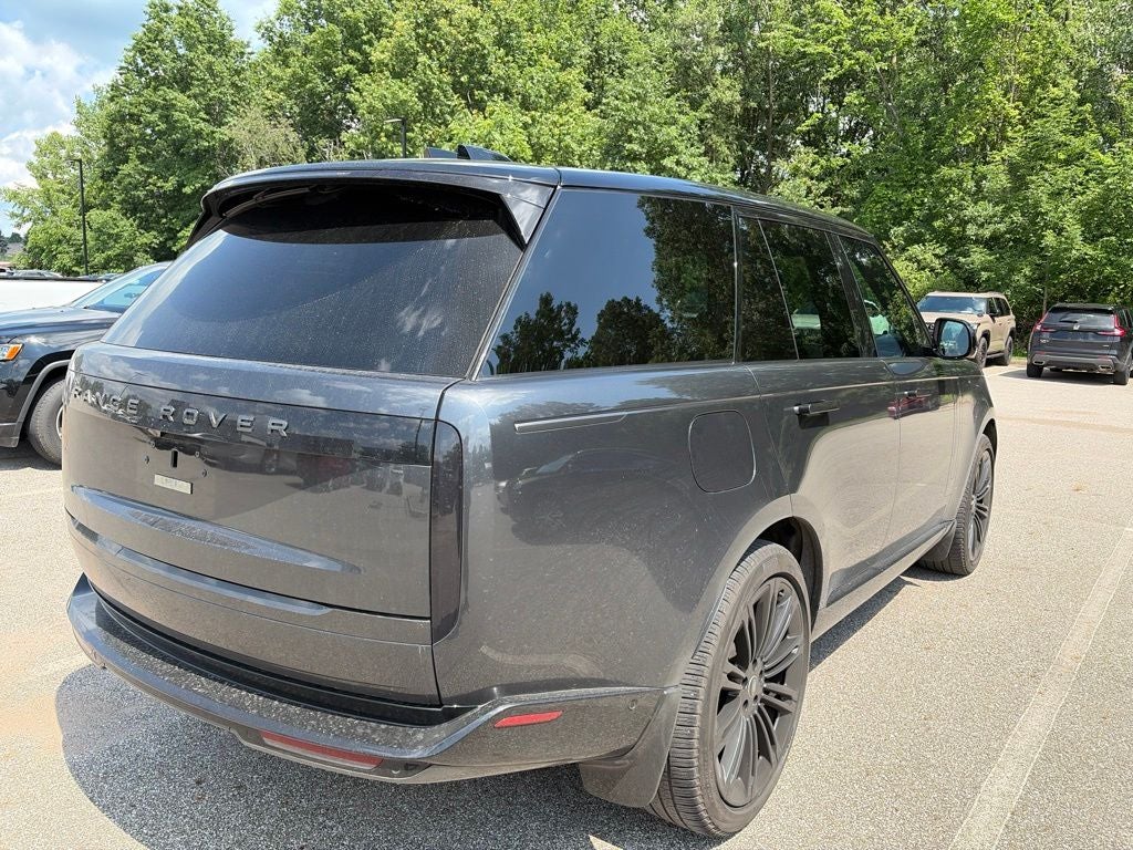 2024 Land Rover Range Rover SE