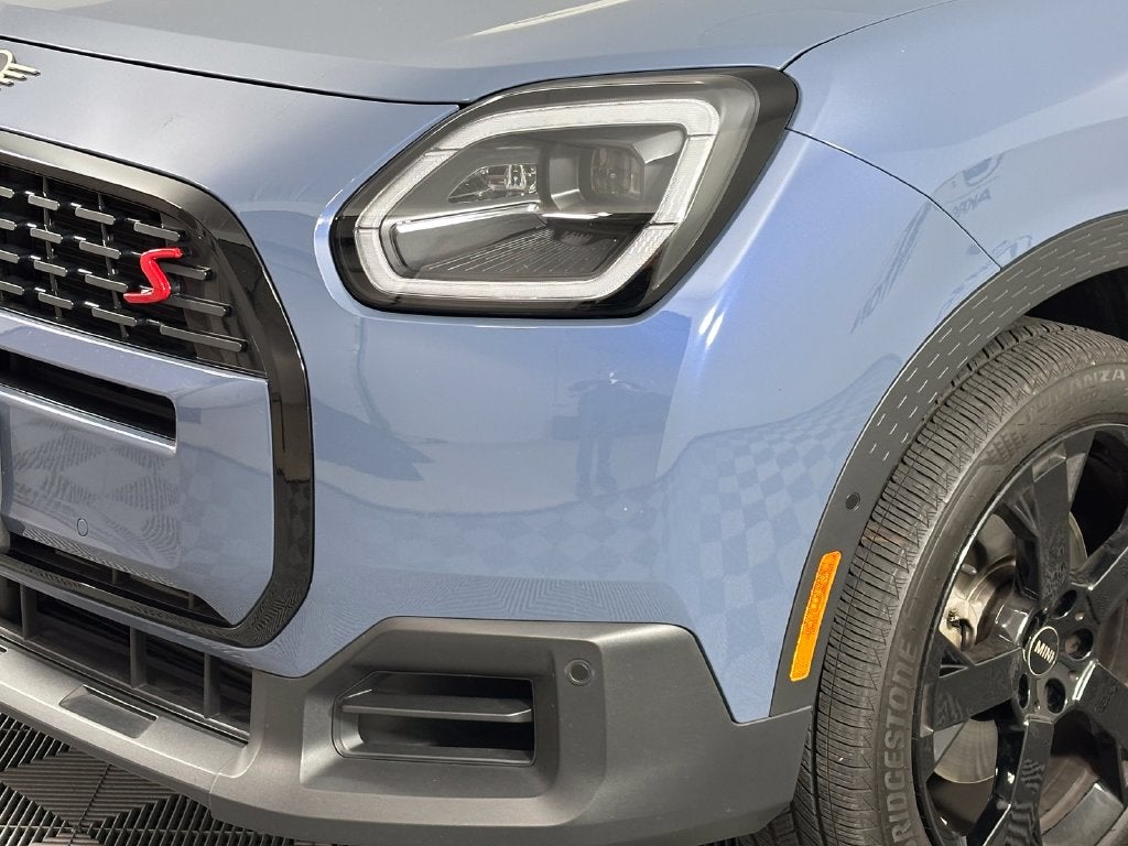 2025 MINI Cooper S Countryman Iconic