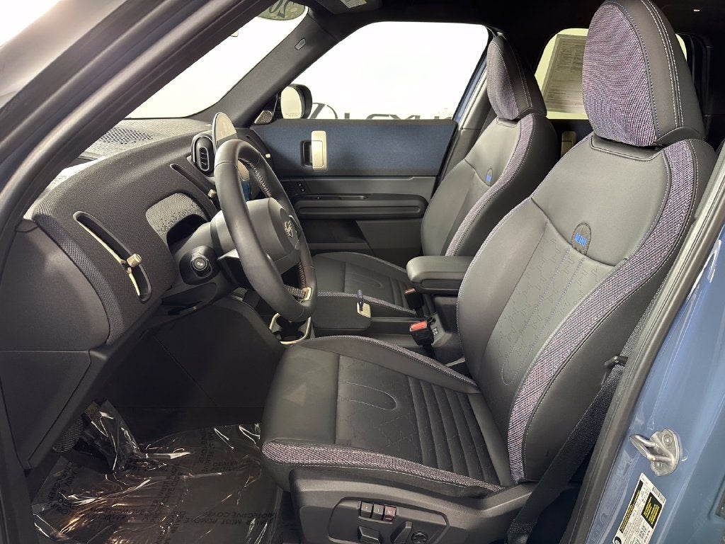 2025 MINI Cooper S Countryman Iconic