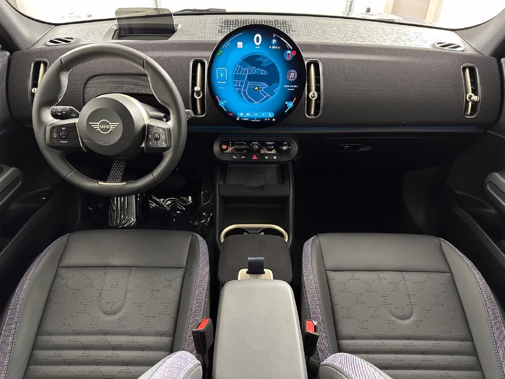 2025 MINI Cooper S Countryman Iconic