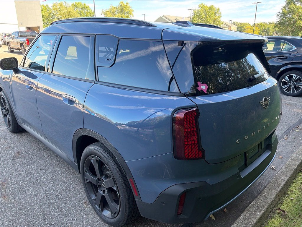 2025 MINI Cooper S Countryman Iconic