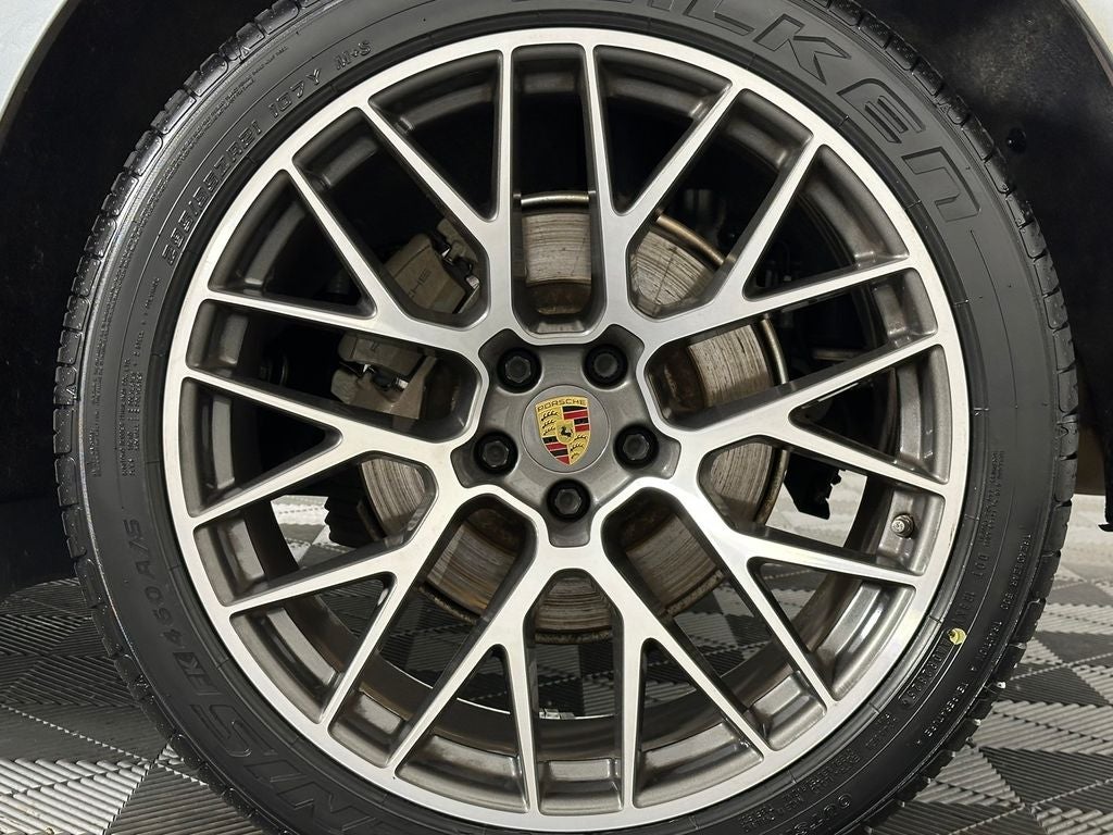 2019 Porsche Macan S