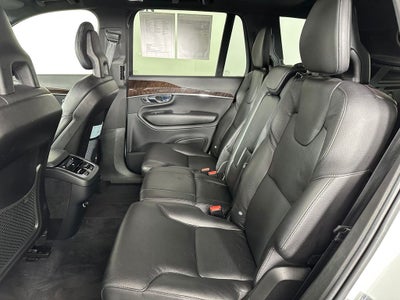 2018 Volvo XC90 T6 Momentum