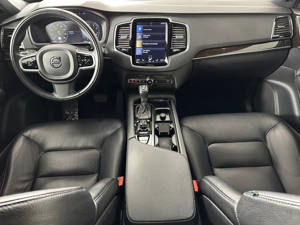 2018 Volvo XC90 T6 Momentum